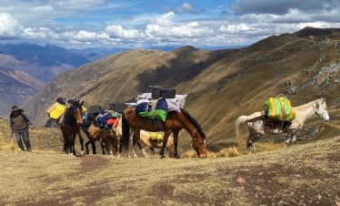 andes, peru, pony trekking, inca, peru, pony trekking, pony trekking, pony trekking, pony trekking, pony trekking