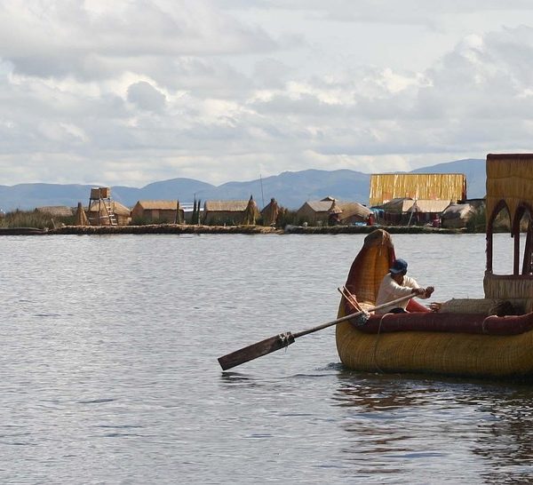 uros, raft, rowing, peru, island, fist, uros, uros, uros, uros, uros, peru, peru